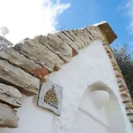 Trullidea